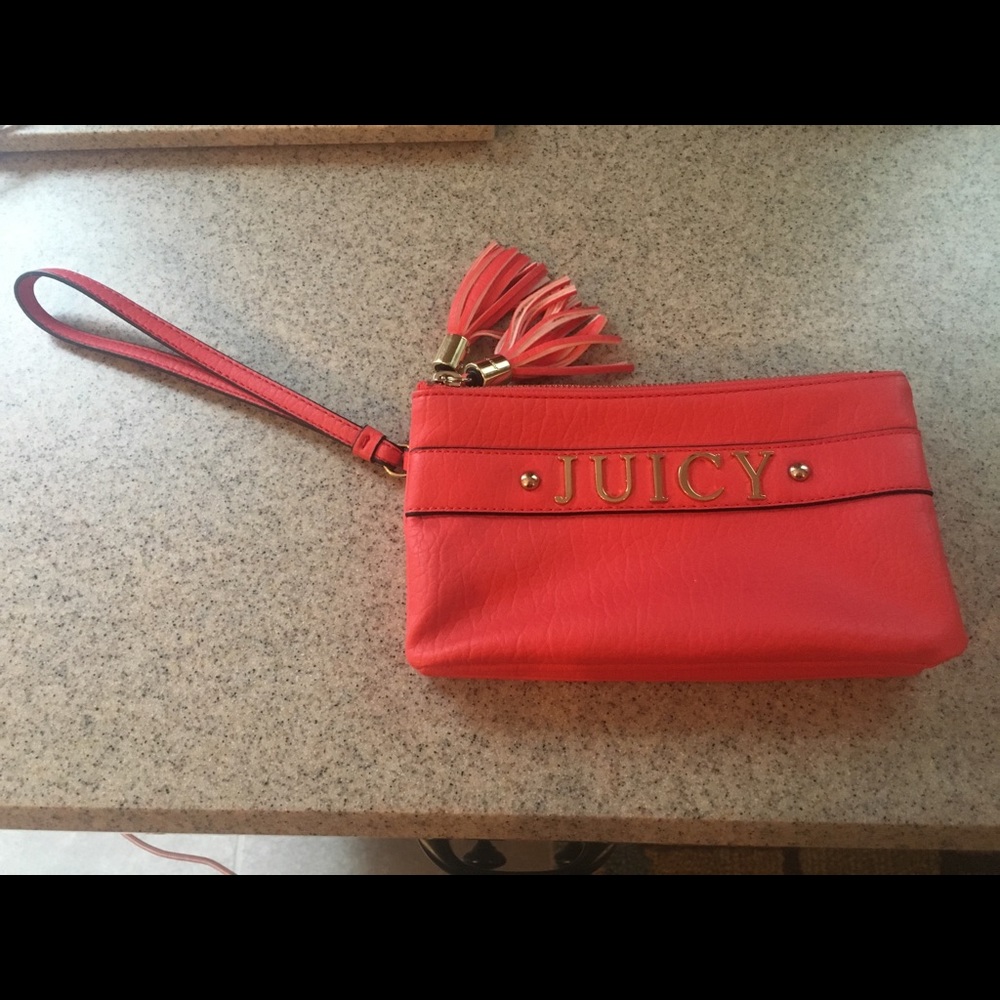 Juicy Couture wristlet